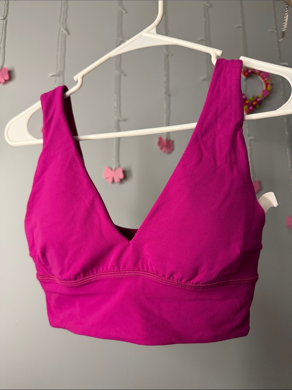 lululemon align V neck Sports Bra size 4